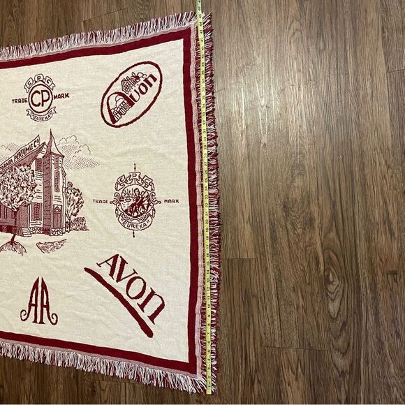 Vintage Rare Avon Mrs Albee Collectible Throw Blanket Red Cream - Picture 8 of 11